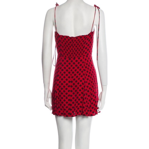 Reformation - Picture 3 of 10